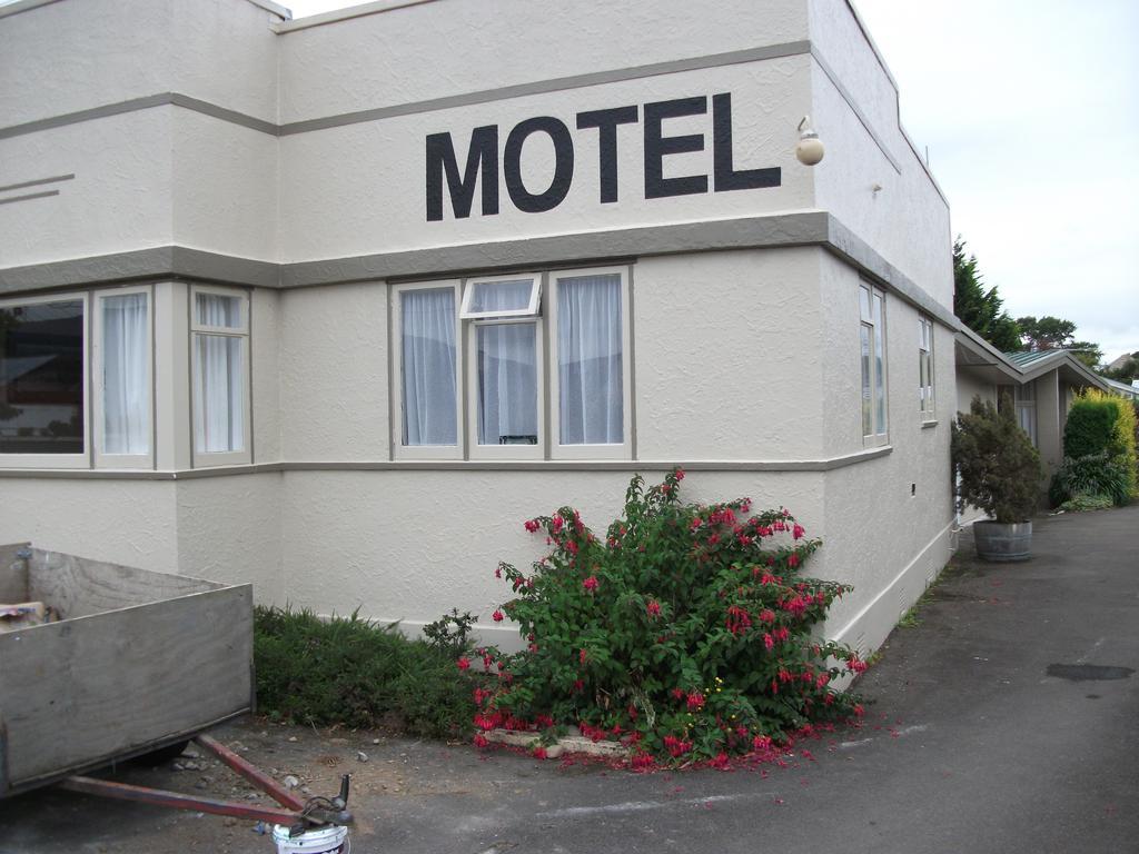 Trentham Motel Upper Hutt Eksteriør billede